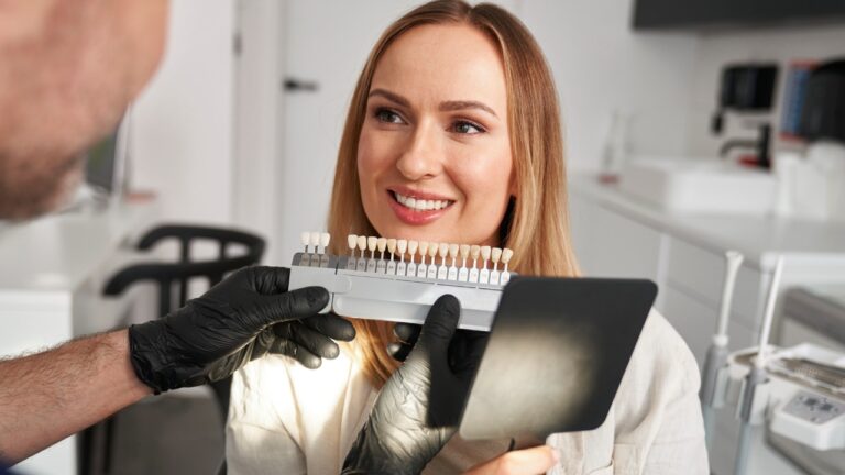 Clareamento dental qual a técnica ideal para o seu caso - Dra. Letícia da Silva Cruz